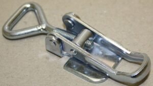 Toggle latch Small size Steel for welding with Triangle screw loop