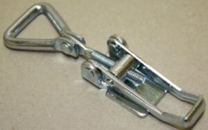 Toggle catch Steel Medium size for welding with Hinged Triangle screw loop