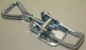 Toggle catch Steel Medium size for welding with Hinged Triangle screw loop