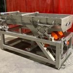 Toggle latch with hinged screw loop in use